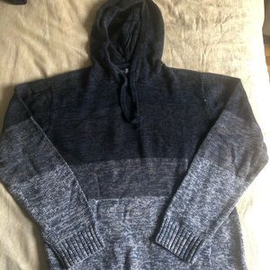 Retro fit hoodie size L